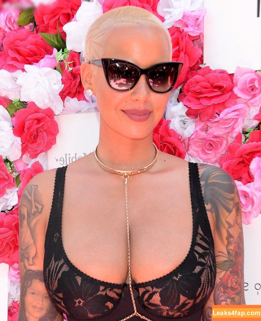 Amber Rose / McConnell / amberrose / amberrose69 / darealamberrose leaked photo photo #0351