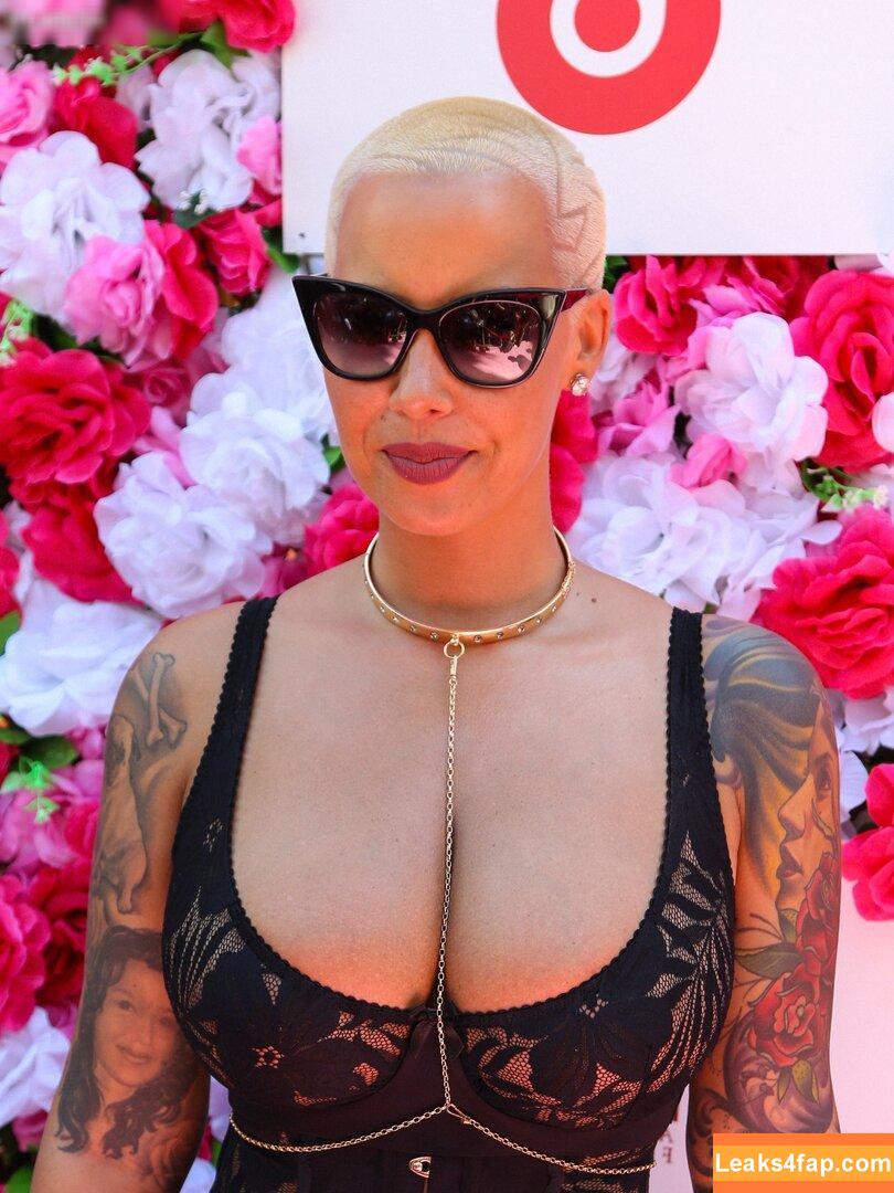 Amber Rose / McConnell / amberrose / amberrose69 / darealamberrose leaked photo photo #0352