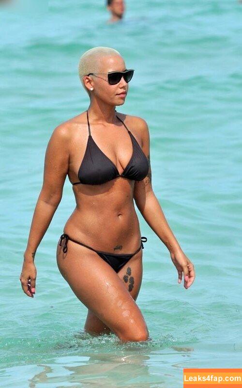 Amber Rose / McConnell / amberrose / amberrose69 / darealamberrose leaked photo photo #0380