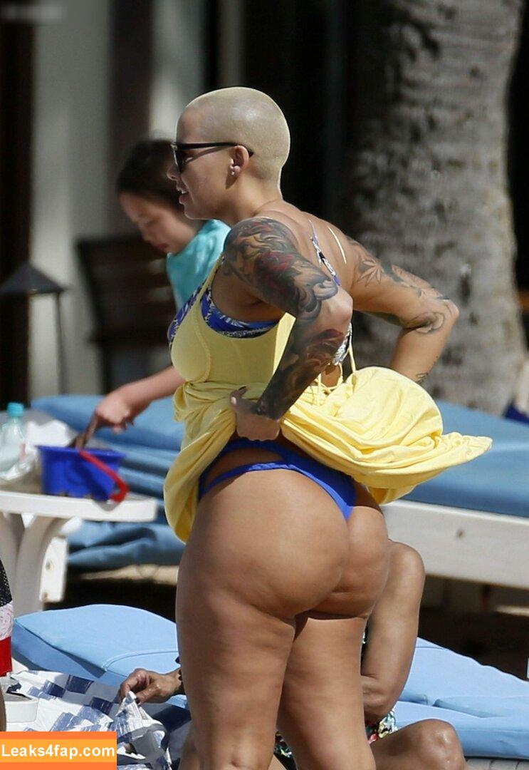 Amber Rose / McConnell / amberrose / amberrose69 / darealamberrose leaked photo photo #0384