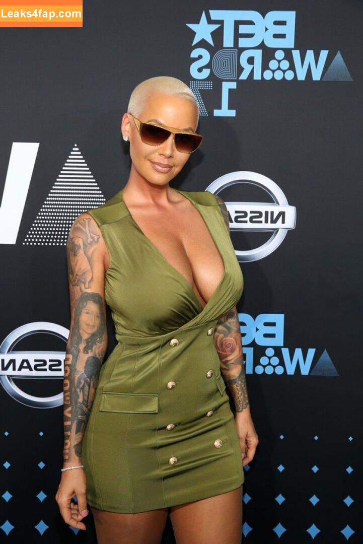 Amber Rose / McConnell / amberrose / amberrose69 / darealamberrose leaked photo photo #0436