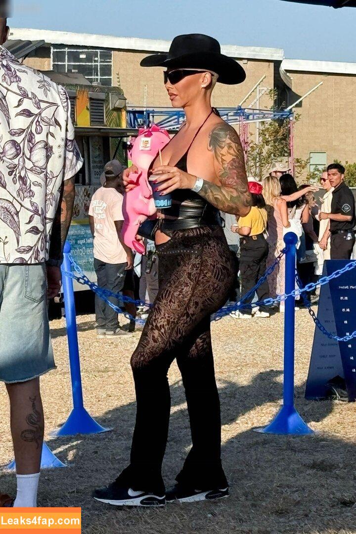 Amber Rose / McConnell / amberrose / amberrose69 / darealamberrose leaked photo photo #0467