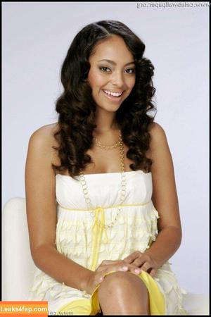 Amber Stevens West photo #0002