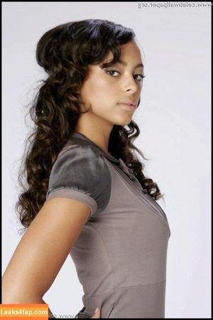 Amber Stevens West photo #0010