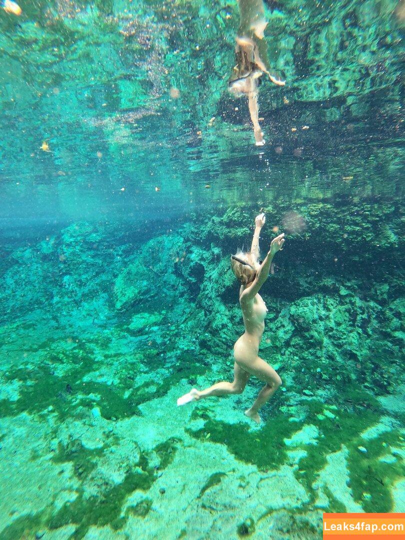 Amberleigh West / Amberleigh Deann West / amberleighwest / amberleighwestofficial leaked photo photo #0061