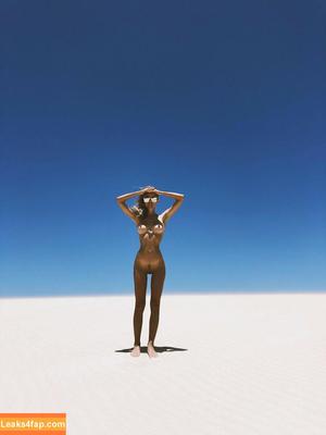 Amberleigh West photo #0016