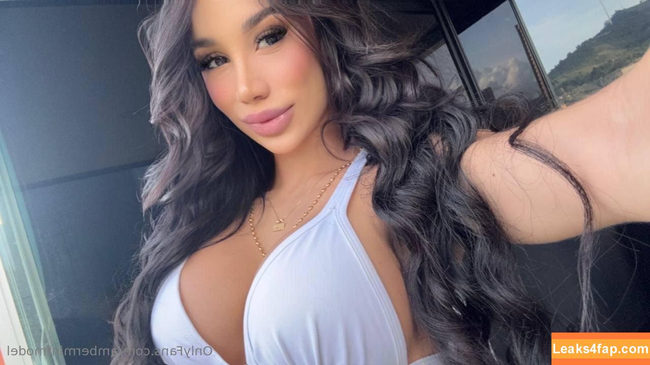 ambermintmodel / ambermint.ts leaked photo photo #0001