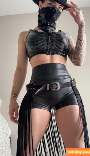 amberthevalkyrie photo #0812