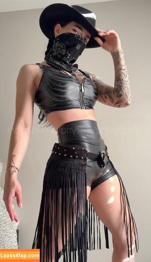 amberthevalkyrie photo #0813