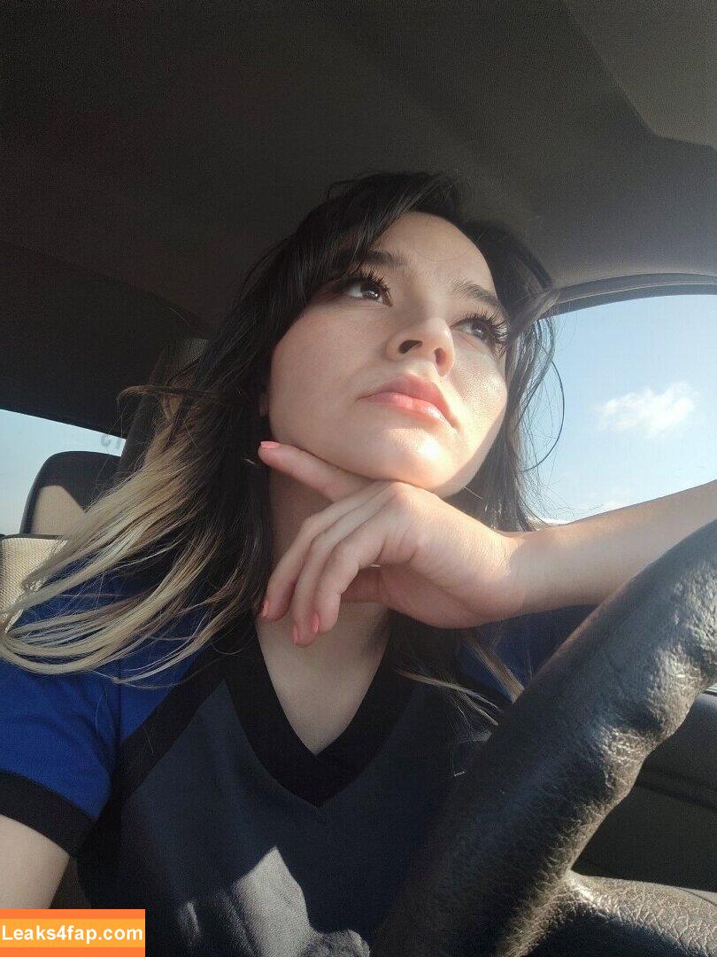 ambr.mae /  leaked photo photo #0005