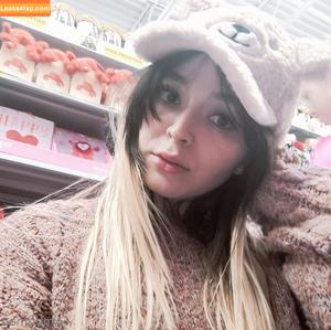 ambr.mae photo #0011