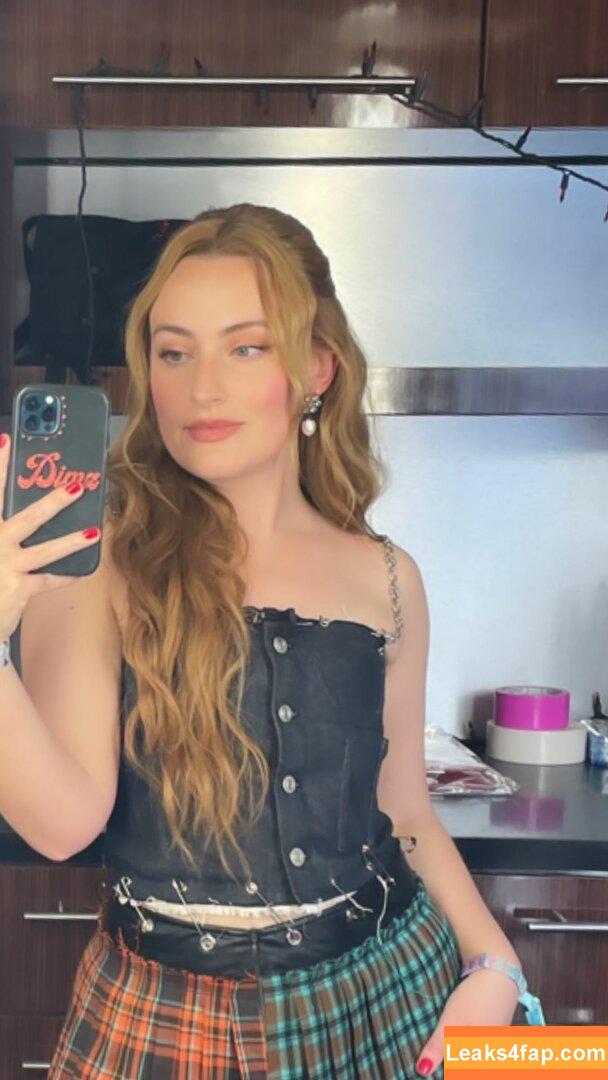 Amelia Dimoldenberg / ameliadimz / emilynudess leaked photo photo #0015