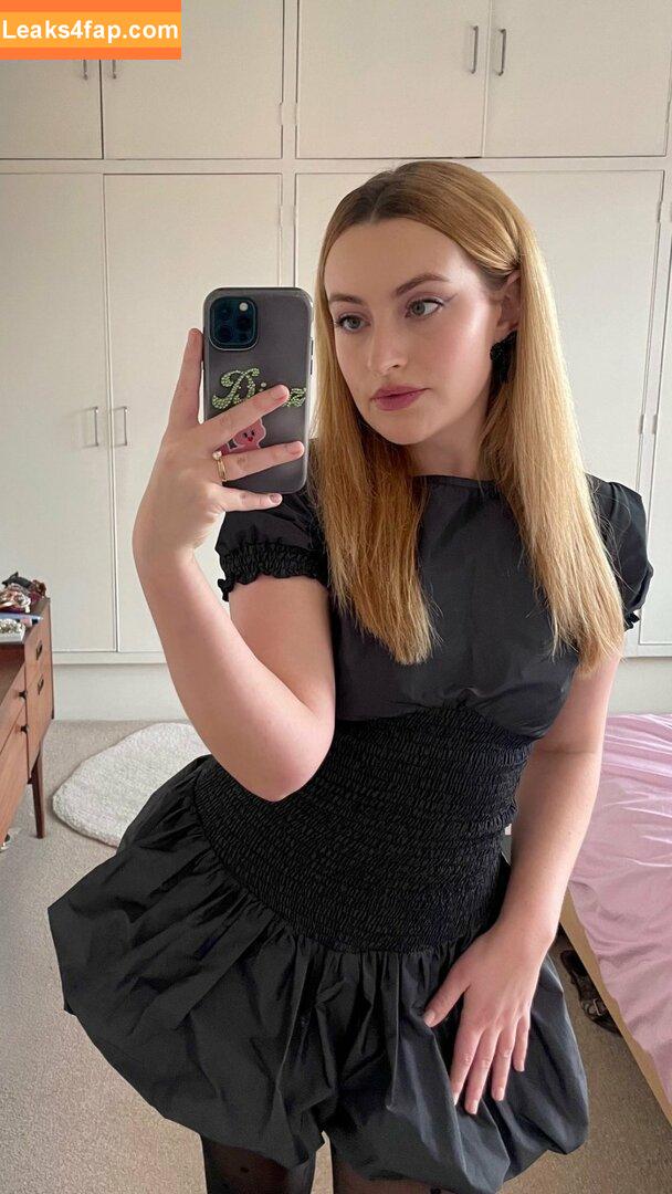 Amelia Dimoldenberg / ameliadimz / emilynudess leaked photo photo #0184