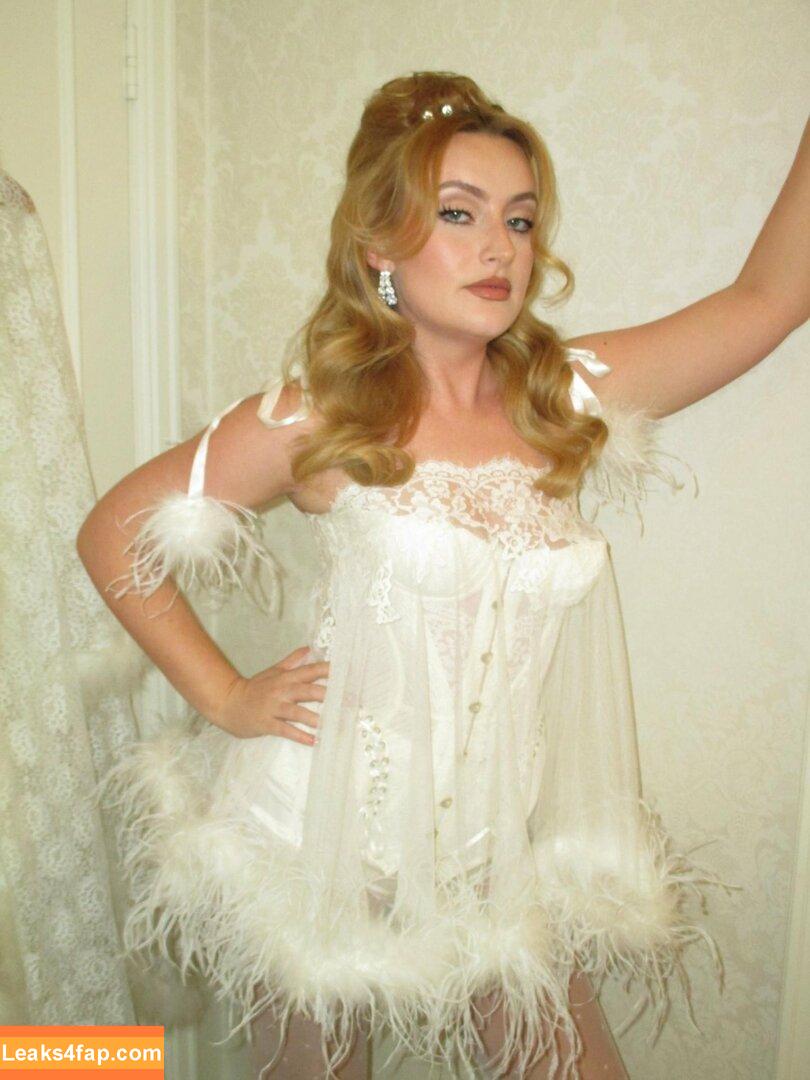 Amelia Dimoldenberg / ameliadimz / emilynudess leaked photo photo #0196