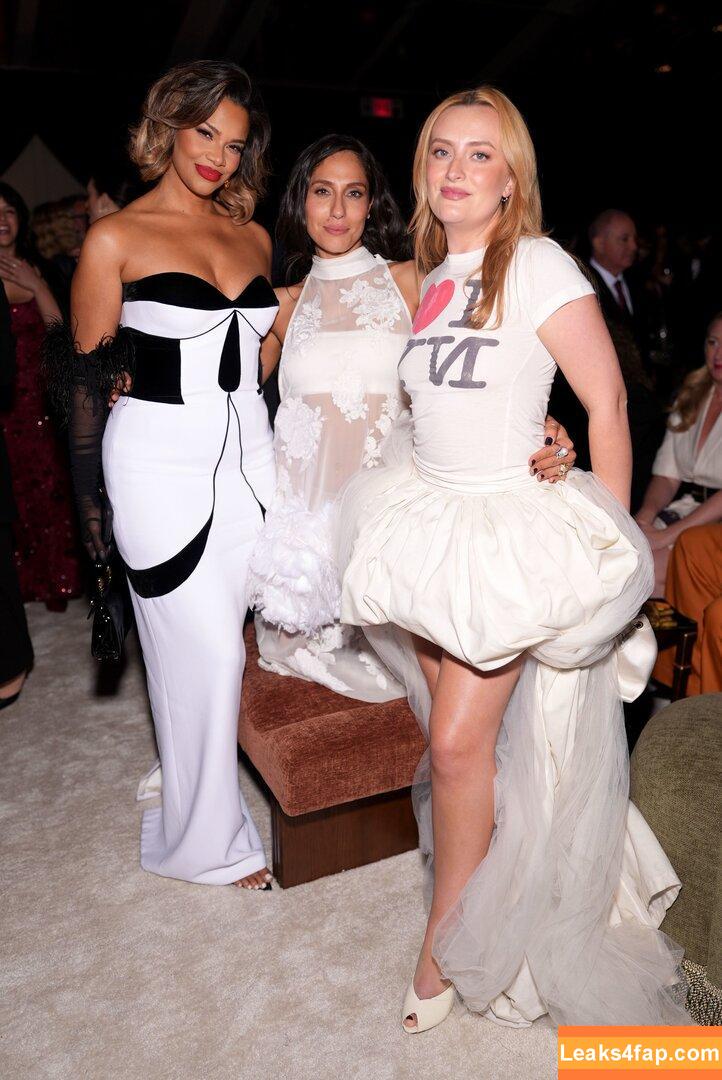 Amelia Dimoldenberg / ameliadimz / emilynudess / https: leaked photo photo #0585