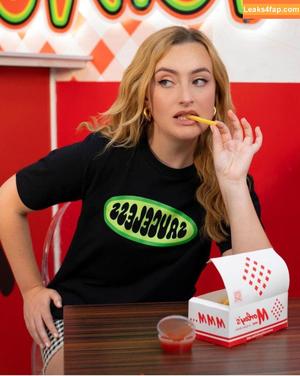 Amelia Dimoldenberg photo #0079