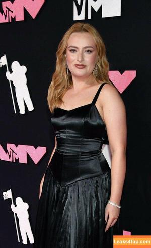 Amelia Dimoldenberg photo #0088