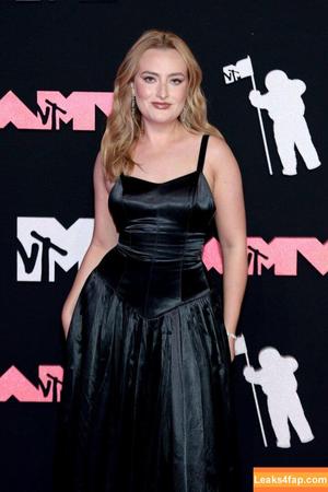Amelia Dimoldenberg photo #0091
