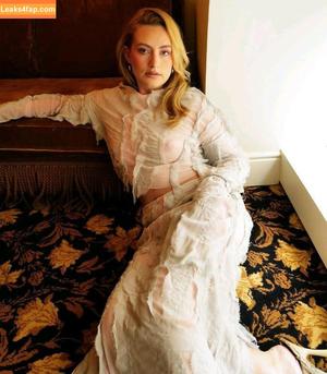 Amelia Dimoldenberg photo #0181