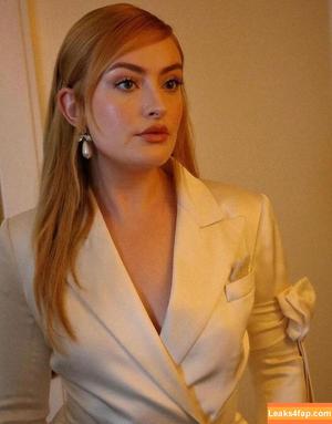 Amelia Dimoldenberg photo #0189