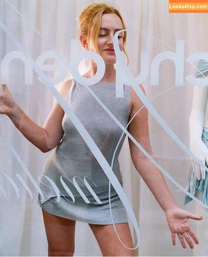 Amelia Dimoldenberg photo #0546