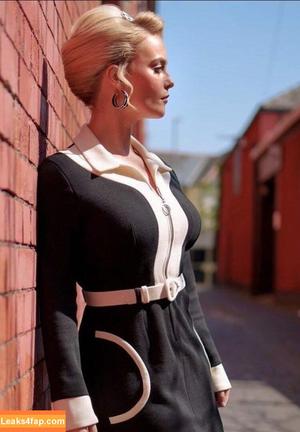 Amelia Eve Gibson photo #0018