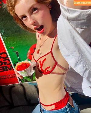 Amelia Gething photo #0006