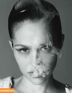 Amelia Gray Hamlin photo #0076