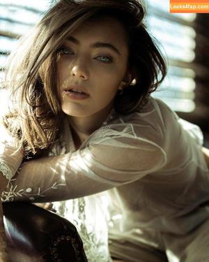 Amelia Zadro photo #0029