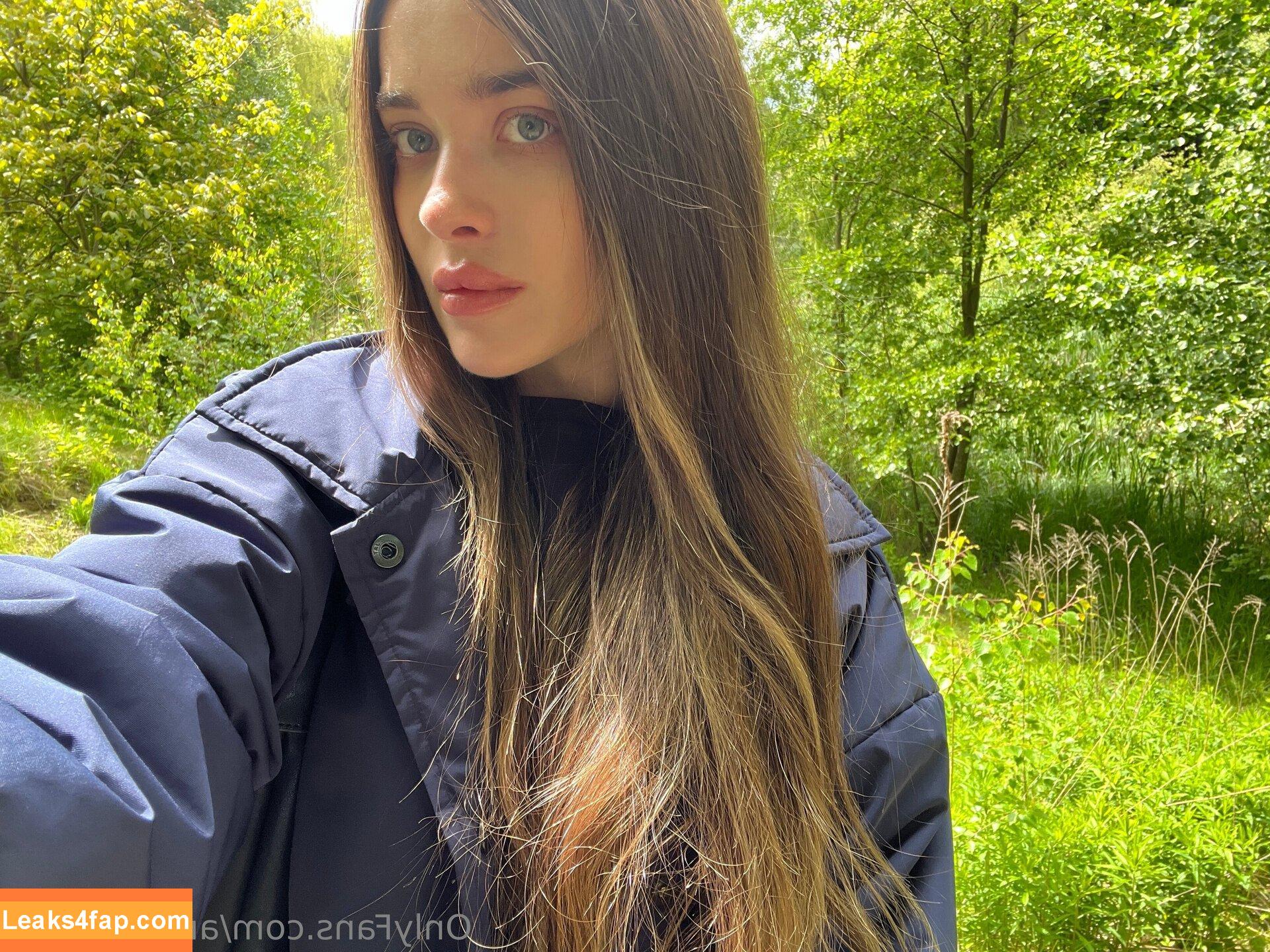 ameliastorm / amelia_storm1 leaked photo photo #0015