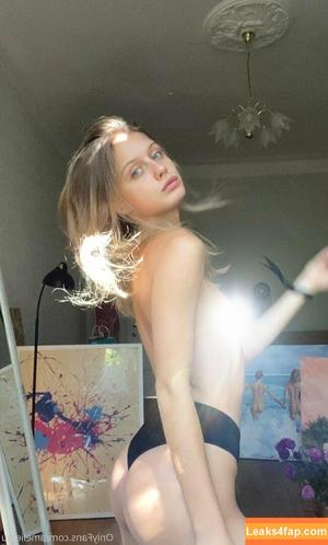 Amelie Lou photo #0002