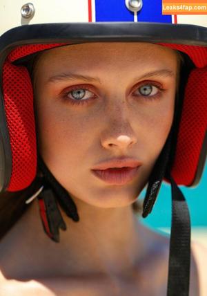 Amelie Lou photo #0052