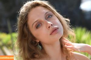 Amelie Lou фото #0105