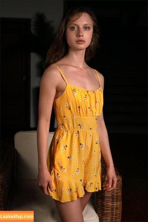 Amelie Lou фото #0115