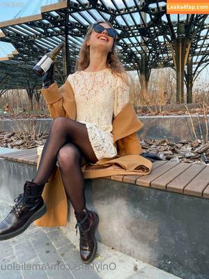 Amelie Lou фото #0178
