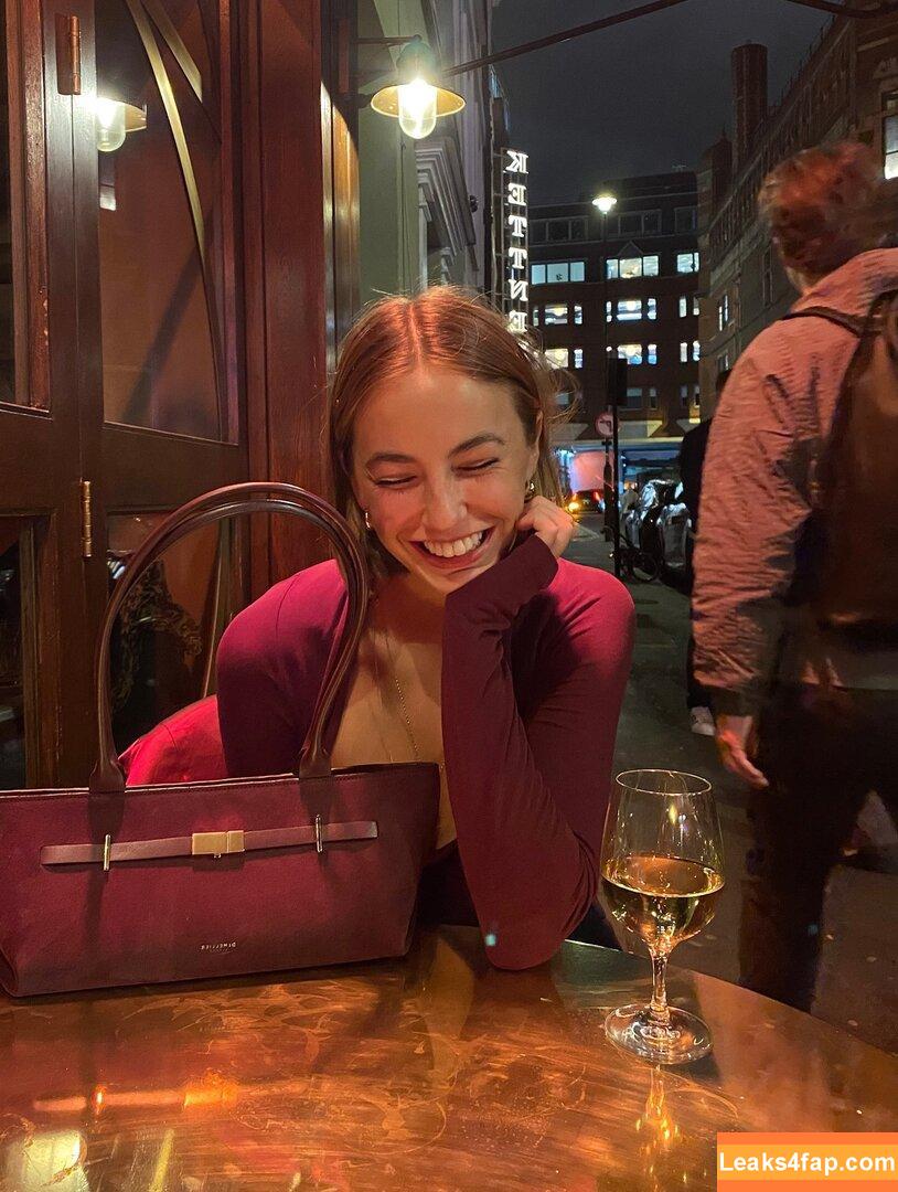 Amelie Manzoli / Am.e.lie leaked photo photo #0641