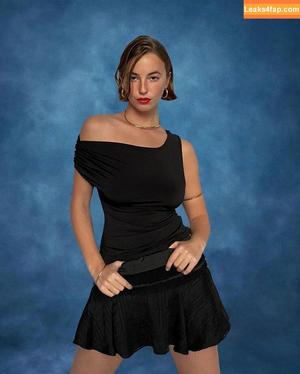 Amelie Manzoli photo #0627