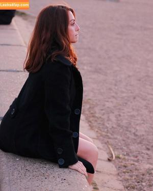 Amelie photo #0012