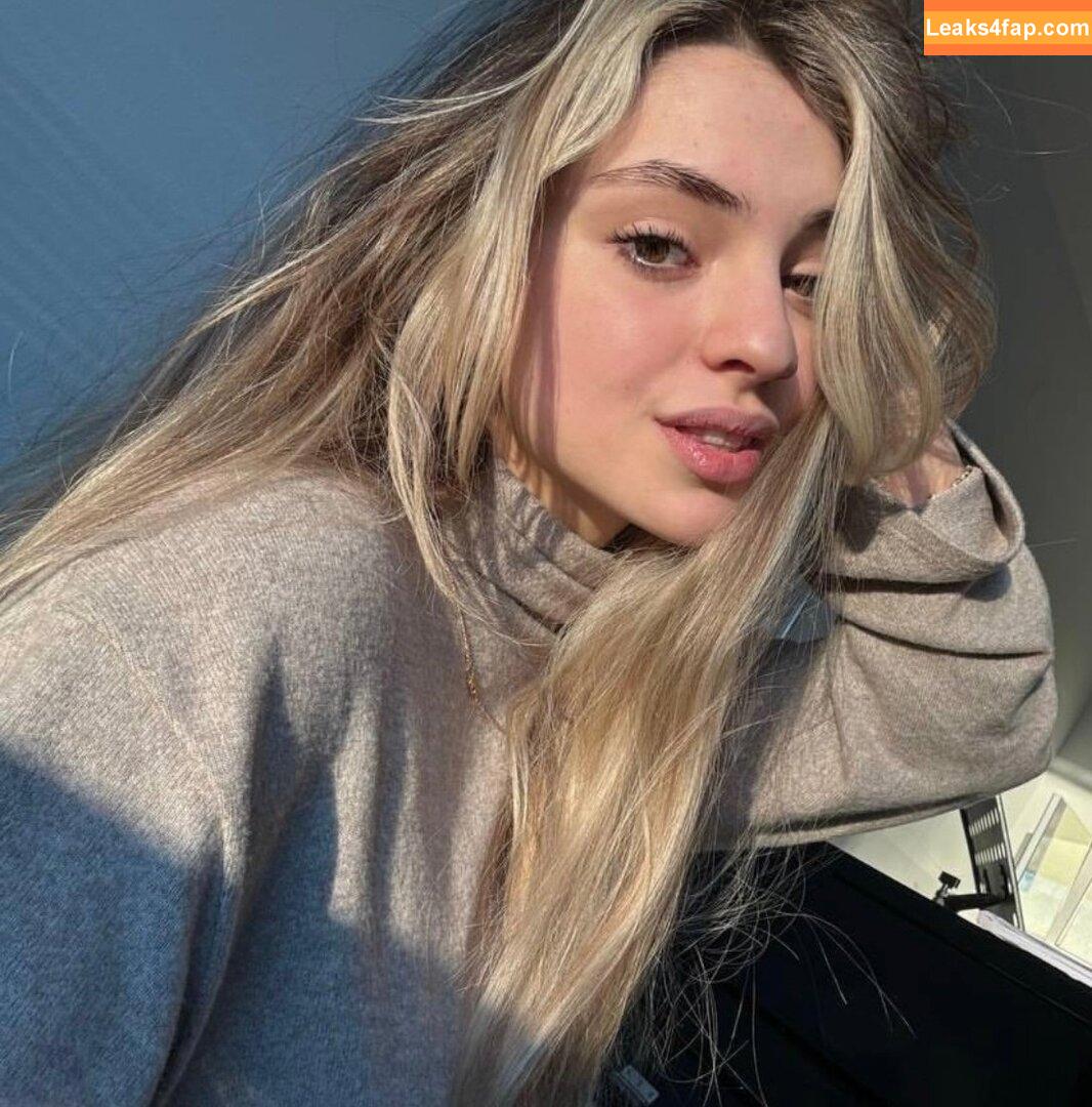 ami_allison / accomplished-hat5215 / ami_allison_94 leaked photo photo #0253