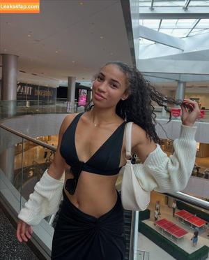 Amiah Simmons фото #0121