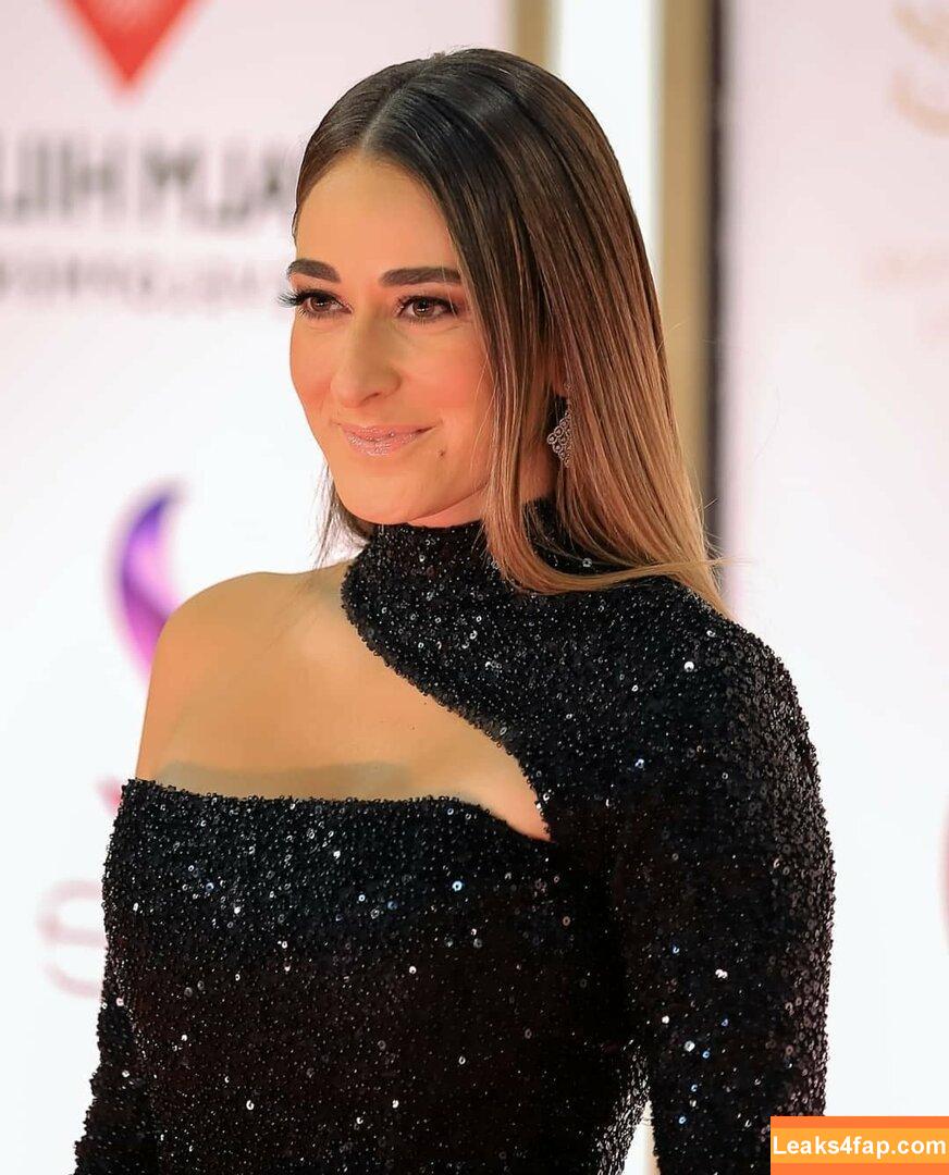 Amina Khalil / aminakhalilofficial слитое фото фото #0093