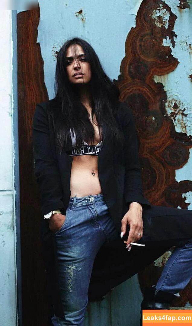 Amira Pocher / amirapocher leaked photo photo #0040