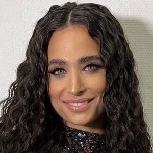 Amira Pocher photo #0026