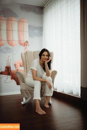 Amira Pocher photo #0090