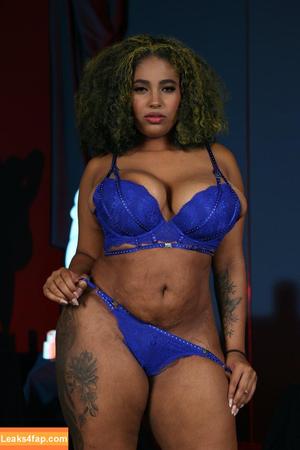 Amirah Adara photo #0622