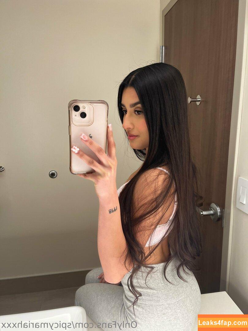 amiramoonxo / amira_90day leaked photo photo #0024