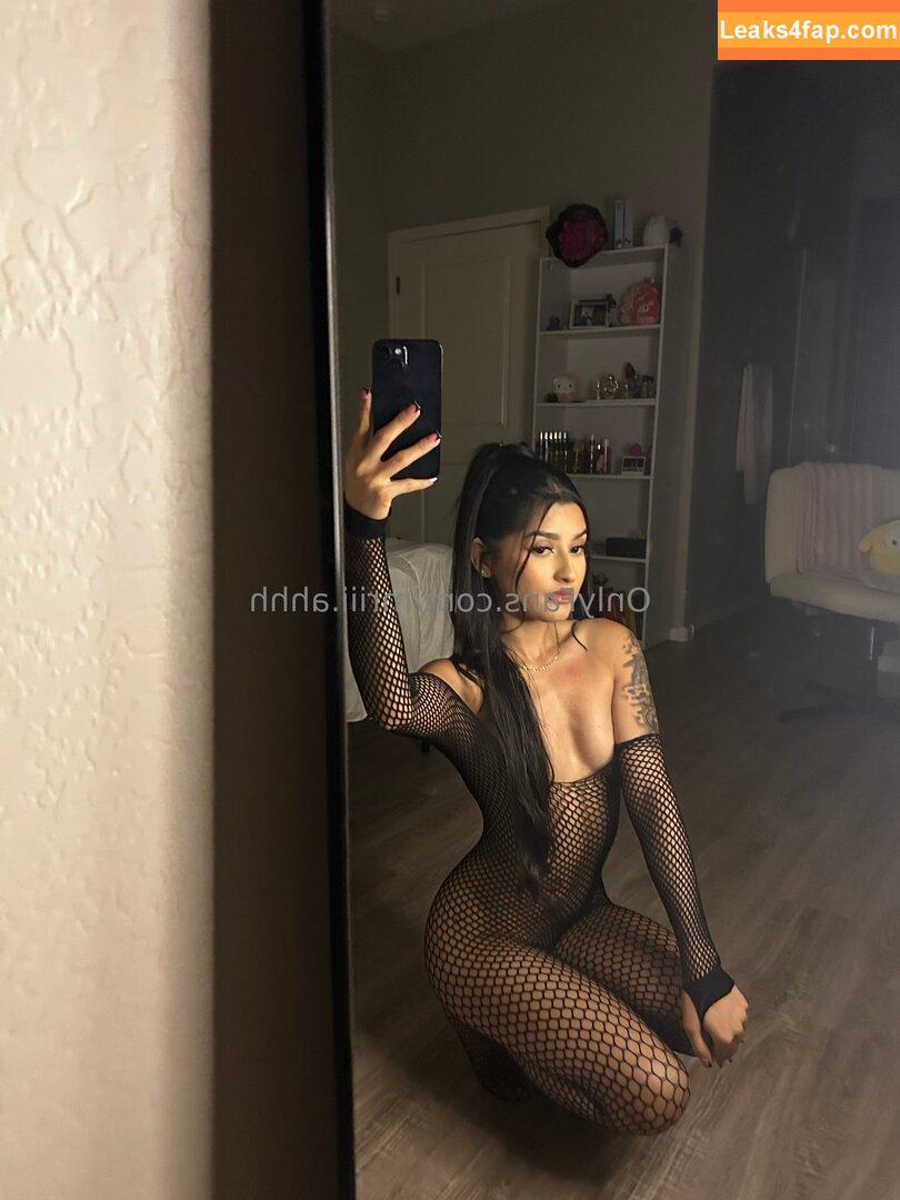 amiramoonxo / amira_90day leaked photo photo #0032