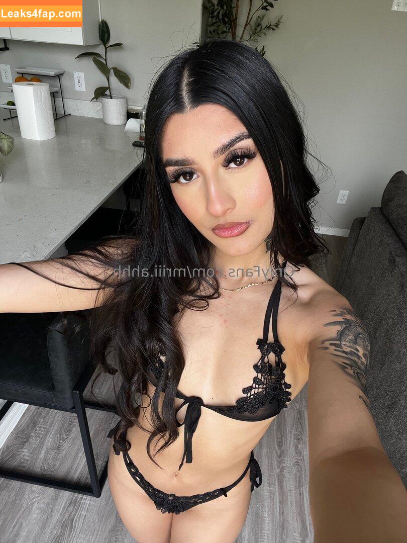 amiramoonxo / amira_90day leaked photo photo #0036
