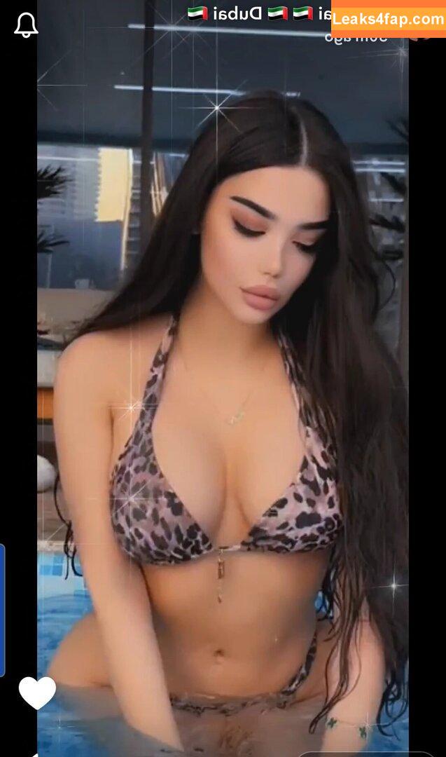 Amore_sss / Sara_livee leaked photo photo #0010