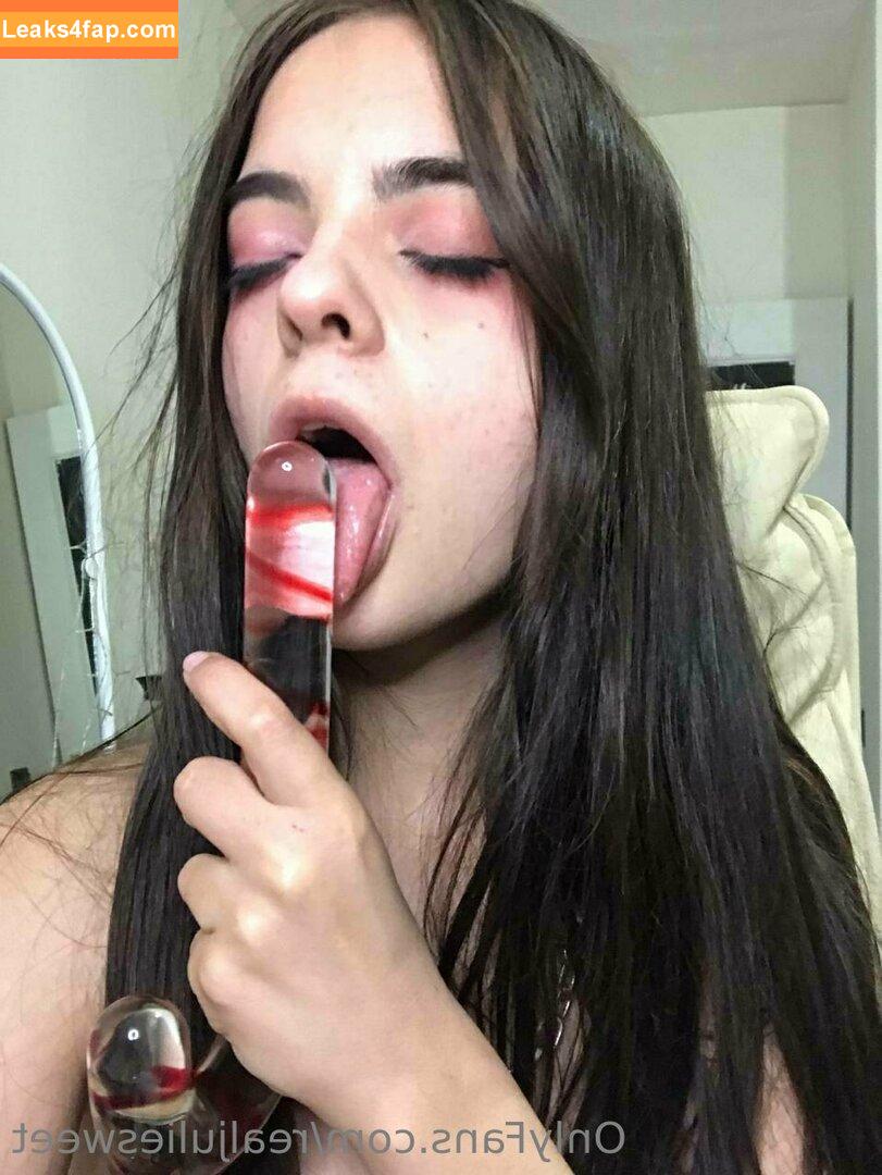 amour_angel / amourangels_official leaked photo photo #0021